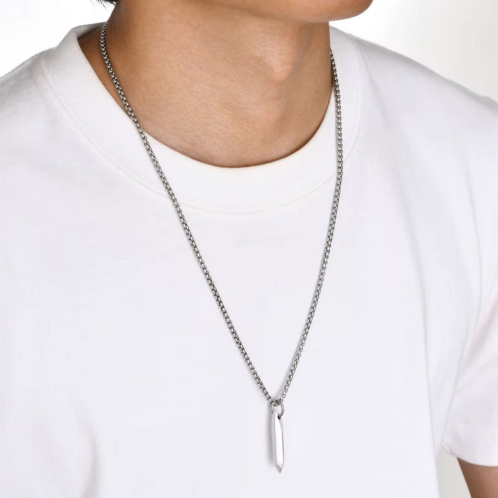 Sleek Edge Necklace – Stainless Steel